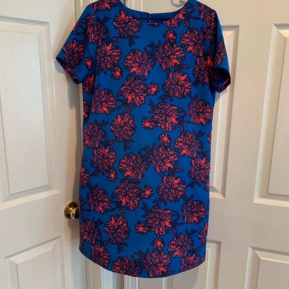 J Crew floral shift dress 👗